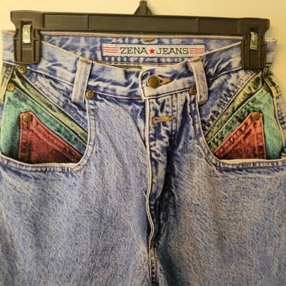 Zena vintage light wash tapered leg jeans size 5 inseam31.5 inches long - Picture 3 of 7